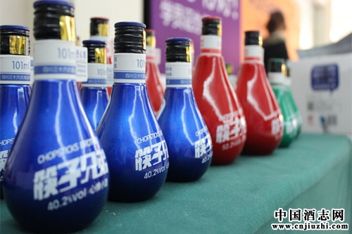 ���ھ�ʱ�����٣���ɾ���ɹ��ؼ�