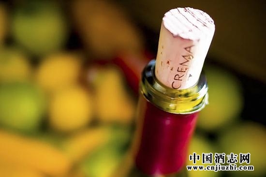 ��ƿ�ƿ���ܷŶ���أ��м���Ϊ�����