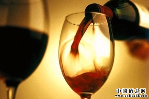 �й����ѾƲ�ҵ��չ������