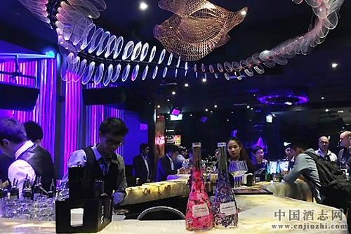 2016��������չ����11��10������۾���