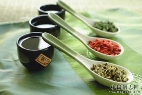 ��ҵ����Ѻ�������׾��г����׾���ҵ�׷��Ƴ�������