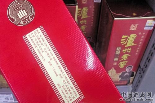 �����Ͻѳ�ĬӦ�Ա�ǩ�ţ��ܲ��ϴ�����������