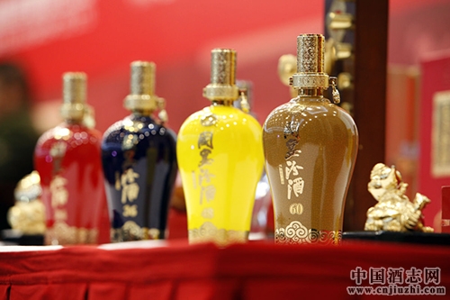 �ھ���������ͣ���и��Ի�Ʒ�ƺ�ͬǩ��������160����Ʒ���