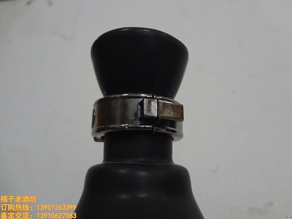 2008��&nbsp;52��&nbsp;����Һ����&nbsp;�ع�10�긻�������һƿ